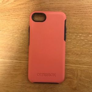 Otterbox symmetry phone case for iPhone 7/8